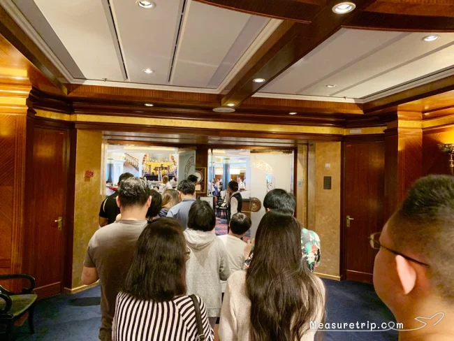 【クルーズ船 食事】クルーズ船!メインダイニングの朝食 レビュー・口コミ【ロイヤルカリビアン ボイジャー・オブ・ザ・シーズ】