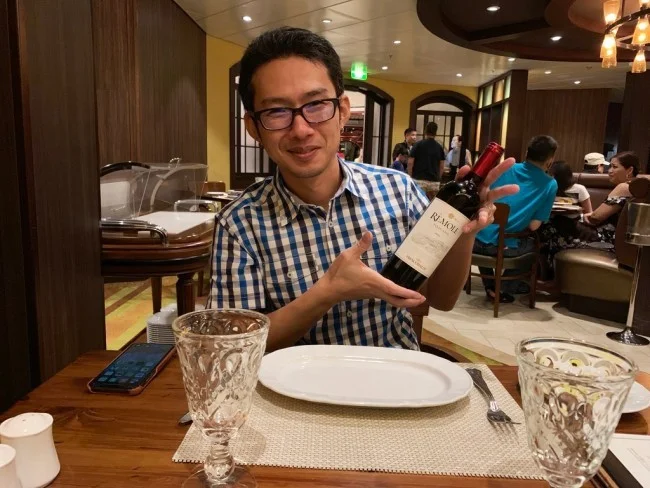 ロイヤルカリビアン ボイジャー・オブ・ザ・シーズのイタリアンレストラン「ジョバンニズ・テーブル」