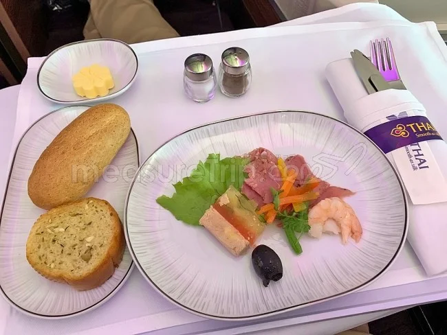 タイ国際航空 A350-900 ビジネスクラス 大阪⇔バンコク / 搭乗記