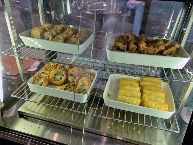 タイ国際航空ビジネスクラスラウンジ ロイヤルシルクラウンジ - Royal Silk Lounge ＠スワンナプーム国際空港コンコースD