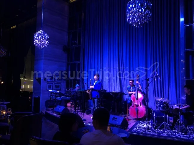 [ベトジェットで行くベトナム・ハノイ旅行記19] JWマリオット・ハノイのジャズバー「Cool Cats Jazz Club」に行ってみた。