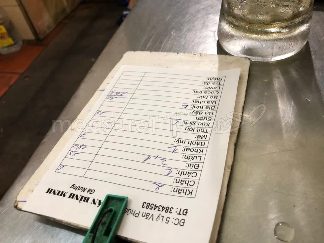 [ベトジェットで行くベトナム・ハノイ旅行記22] キュウリ、生だけど食って大丈夫かな？（汗）