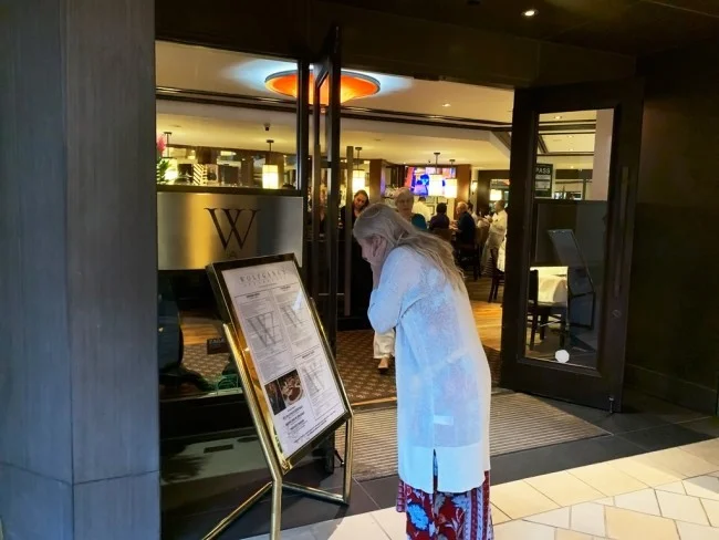 ウルフギャング・ハワイ訪問！大人6人で食べたらいくらになる？