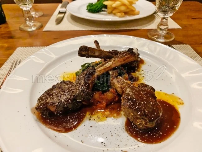 [ボイジャー・オブ・ザ・シーズで行く東南アジア・クルーズ旅行記26] 大ボリュームのイタリアン料理の数々！クルーズ船のレストラン、すごく良いかも！