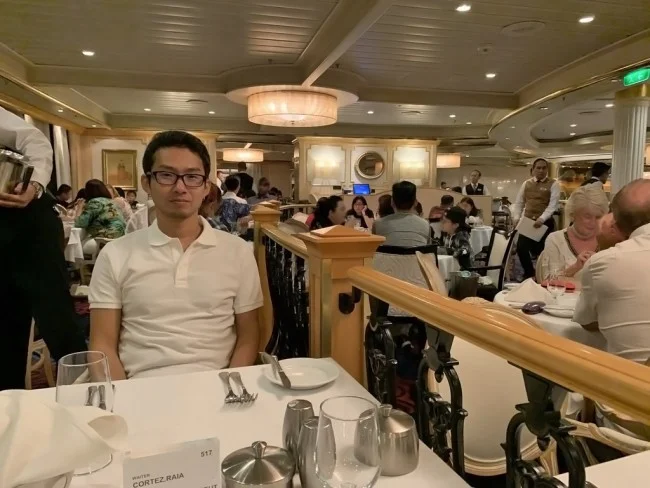 [ボイジャー・オブ・ザ・シーズで行く東南アジア・クルーズ旅行記62] クルーズ船最後の夜はメインダイニングでディナー。