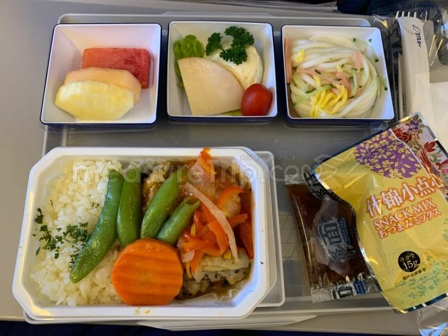 ANA国際線 B763 エコノミークラス 上海⇔成田 / 搭乗記