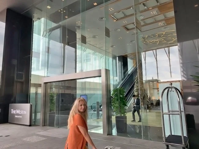 [ボイジャー・オブ・ザ・シーズで行く東南アジア・クルーズ旅行記70] Westin Singapore（ウェスティンシンガポール）に到着！でもチェックインはまだしない。