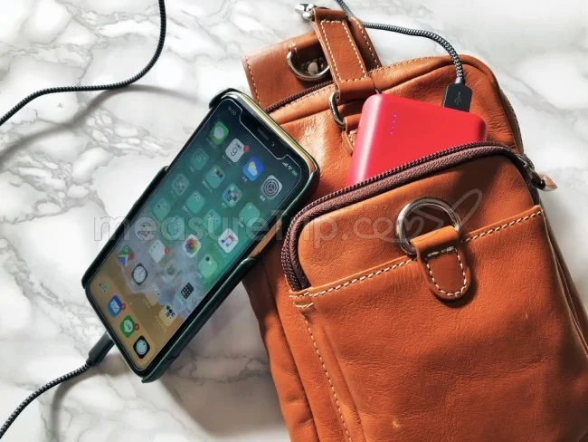 【没収されないよう注意！】おすすめは？没収されない機内持ち込み用モバイルバッテリー