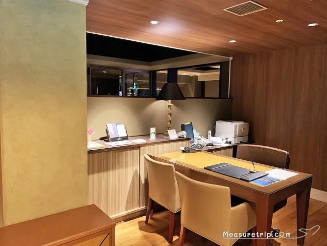 神戸ベイシェラトン クラブラウンジ「CLUB」