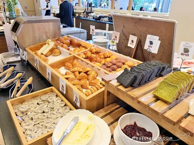 神戸ベイシェラトンホテルの朝食ビュッフェはめちゃ豪華！レストラン「ガーデンカフェ」の朝食ビュッフェの口コミ / レビュー