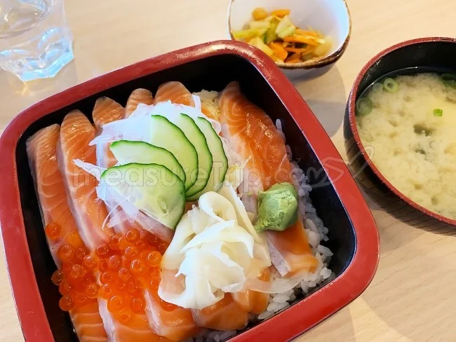 ニュージーランド・テカポ湖にある日本料理レストラン「湖畔 - こはん」