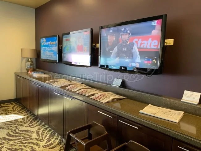 シェラトン・ワイキキ レアヒ クラブ ラウンジ - Leahi Club Lounge