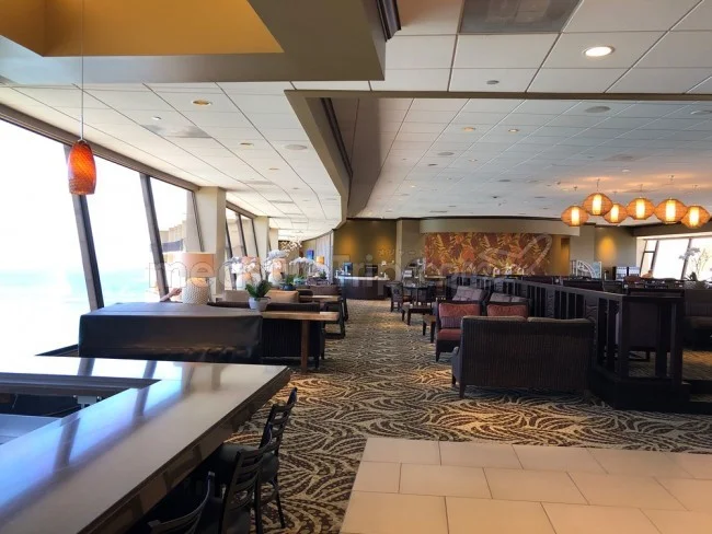 シェラトン・ワイキキ レアヒ クラブ ラウンジ - Leahi Club Lounge