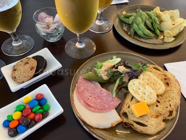 シェラトン・ワイキキ レアヒ クラブ ラウンジ - Leahi Club Lounge