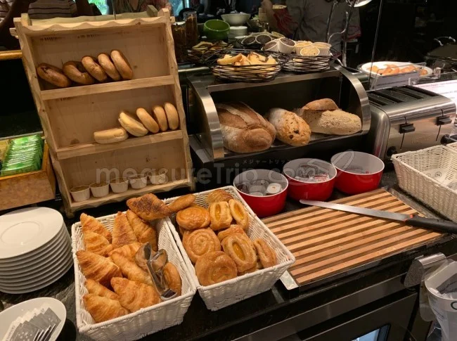 食事も充実！シェラトンタワーズシンガポール エグゼクティブラウンジ