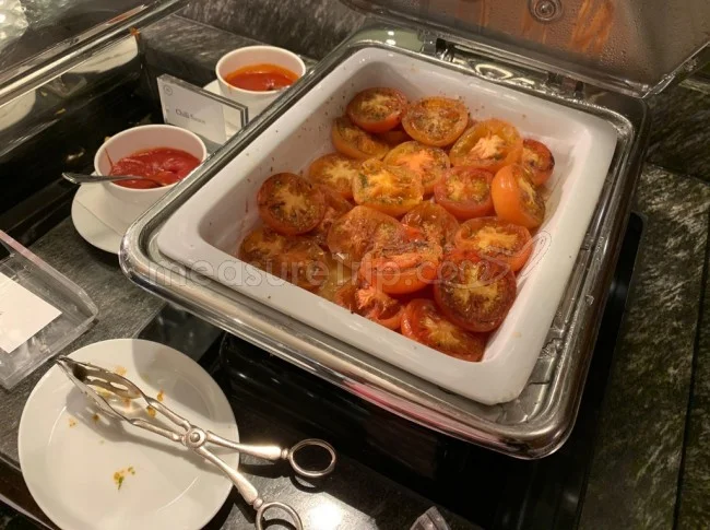 食事も充実！シェラトンタワーズシンガポール エグゼクティブラウンジ