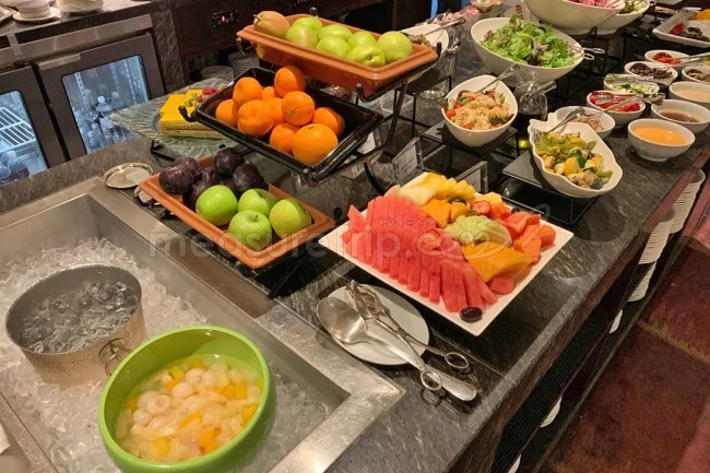 食事も充実!シェラトンタワーズシンガポール エグゼクティブラウンジ