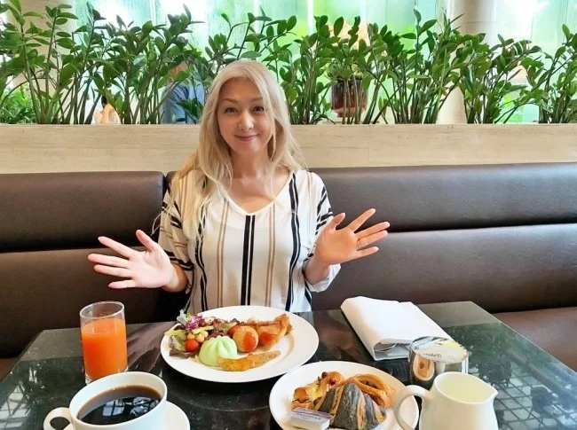 シェラトン タワーズ シンガポール レストランでの朝食ビュッフェ