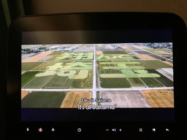 [海外仕様のiPhoneを求めてシンガポール旅行記4] ベトナム航空 B787-9に乗って「翔んで埼玉」え！？もう到着っ（汗）！