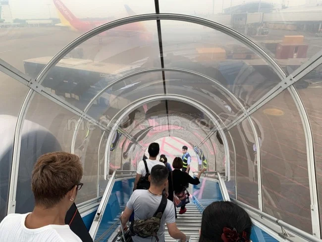 [海外仕様のiPhoneを求めてシンガポール旅行記5] ベトナム・タンソンニャット国際空港での乗り継ぎ