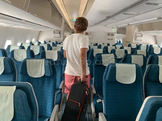 [海外仕様のiPhoneを求めてシンガポール旅行記7] ベトナム航空 A350-900 でシンガポールにGO！