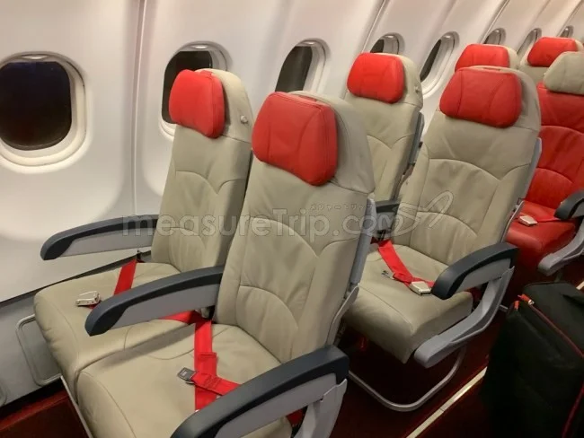 エアアジア 国際線（大阪→タイ・バンコク / XJ611）のA330 エコノミークラスを搭乗レビュー！【飛行機の搭乗記】