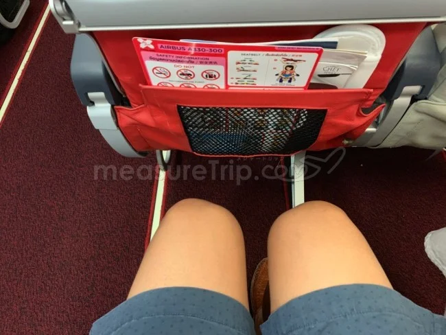 エアアジア 国際線（大阪→タイ・バンコク / XJ611）のA330 エコノミークラスを搭乗レビュー！【飛行機の搭乗記】