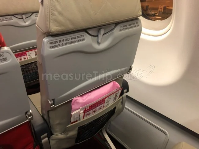 エアアジア 国際線（大阪→タイ・バンコク / XJ611）のA330 エコノミークラスを搭乗レビュー！【飛行機の搭乗記】