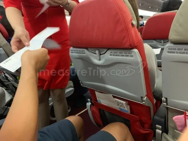 エアアジア 国際線（大阪→タイ・バンコク / XJ611）のA330 エコノミークラスを搭乗レビュー！【飛行機の搭乗記】
