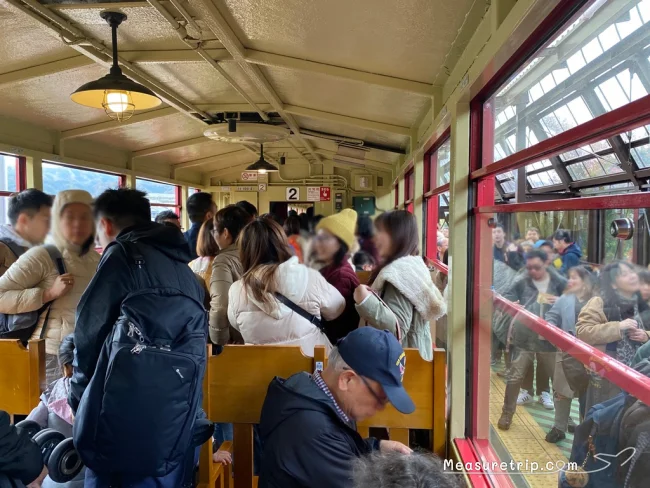 超人気！紅葉シーズンの嵯峨野観光鉄道トロッコ列車に乗る方法【京都観光】