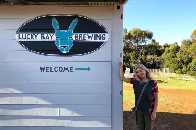 [野生のカンガルーがいる世界一のビーチを目指して！西オーストラリア・ロングドライブ旅行記107] ラッキーベイ・ブリューイングに地ビール（クラフトビール）を買いに行こう