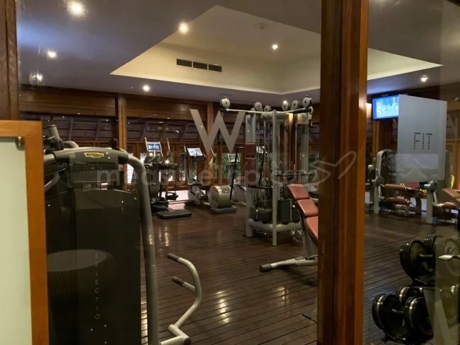 【宿泊代無料!?】1泊30万円以上の W モルディブにポイントで無料宿泊!【モルディブ 格安旅行 ガイド】