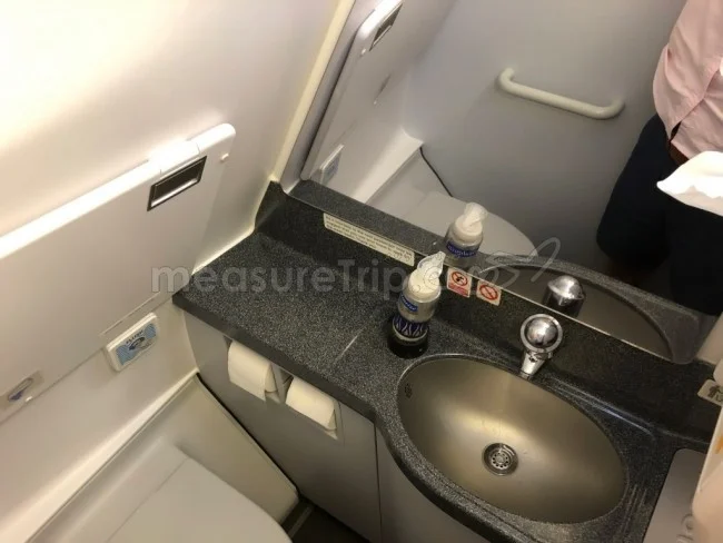 エアアジア 国際線（タイ DMK→モルディブ MLE - FD177便 / A320-200neo） エコノミークラス・ホットシートを搭乗レビュー！【飛行機の搭乗記】