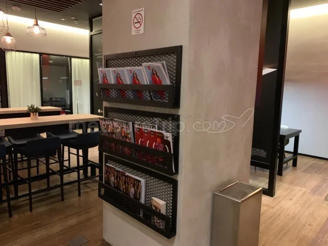 エアアジア RED LOUNGE - レッドラウンジ ＠クアラルンプール KLIA2