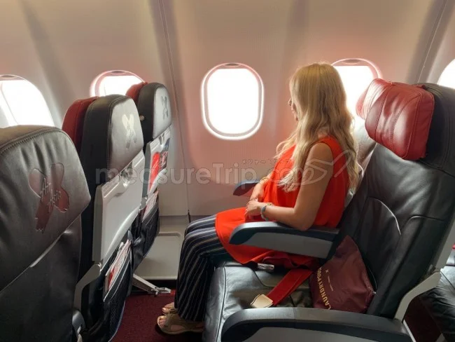 エアアジア 国際線（マレーシア KUL→大阪 KIX - D71便 / A330-300） エコノミークラスを搭乗レビュー！【飛行機の搭乗記】