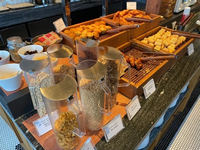 フォーポイントバイシェラトン名古屋 レストランでの朝食ビュッフェ