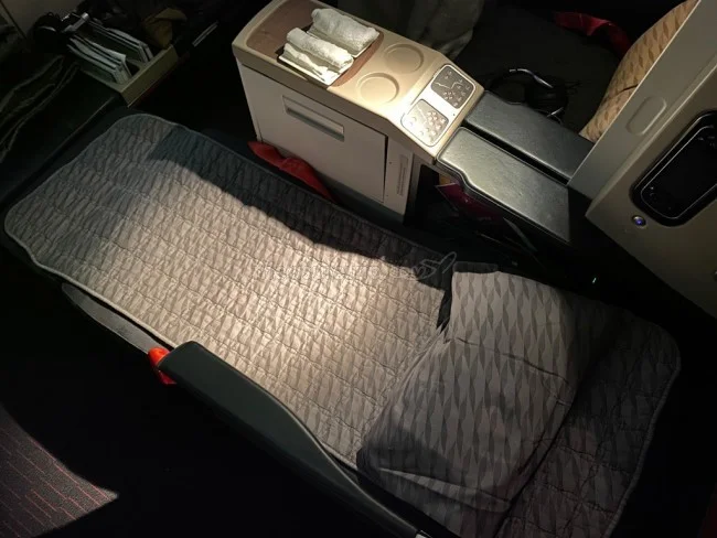 ターキッシュエアラインズ B77W ビジネスクラス 上海⇔イスタンブール / 搭乗記