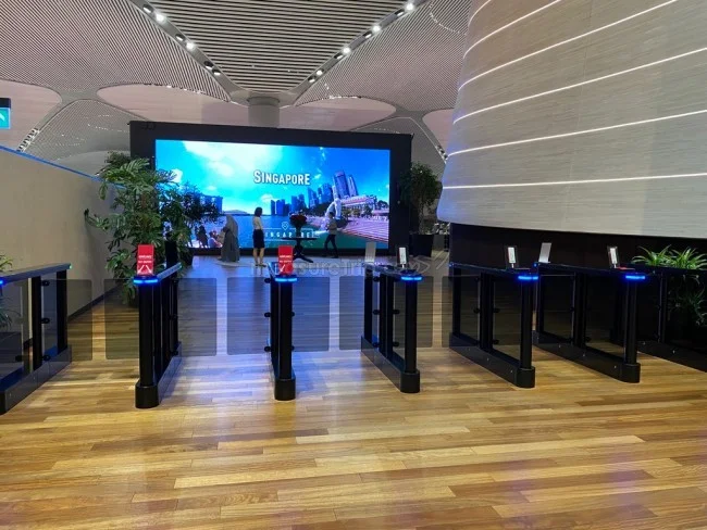 ターキッシュエアラインズ ビジネスクラスラウンジ - BUSINESS LOUNGE ＠イスタンブール新国際空港