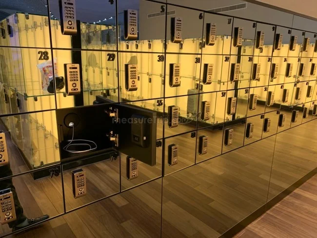 ターキッシュエアラインズ ビジネスクラスラウンジ - BUSINESS LOUNGE ＠イスタンブール新国際空港