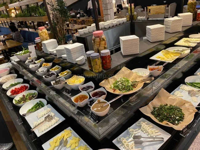 ターキッシュエアラインズ ビジネスクラスラウンジ - BUSINESS LOUNGE ＠イスタンブール新国際空港