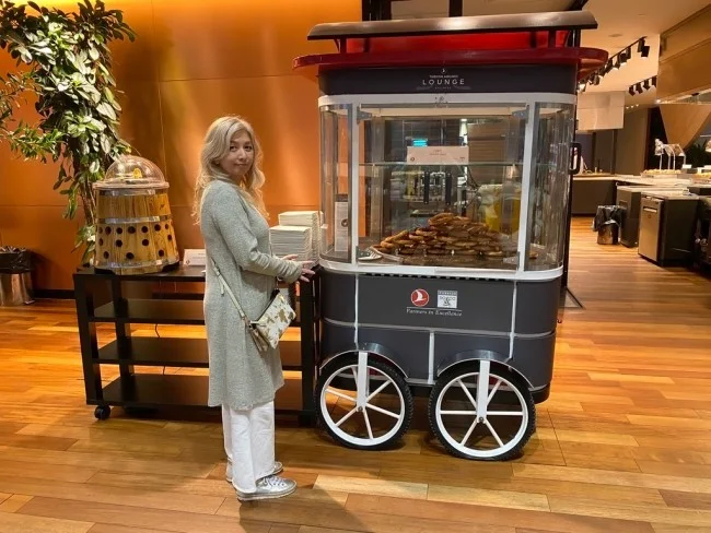 ターキッシュエアラインズ ビジネスクラスラウンジ - BUSINESS LOUNGE ＠イスタンブール新国際空港