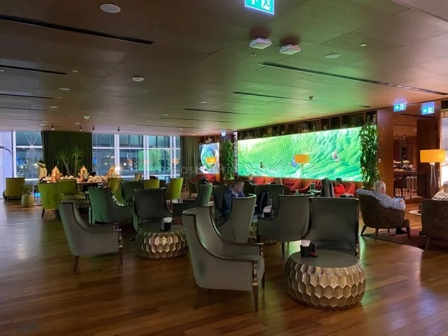 ターキッシュエアラインズ ラウンジ - Miles＆Smiles Lounge ＠イスタンブール新国際空港
