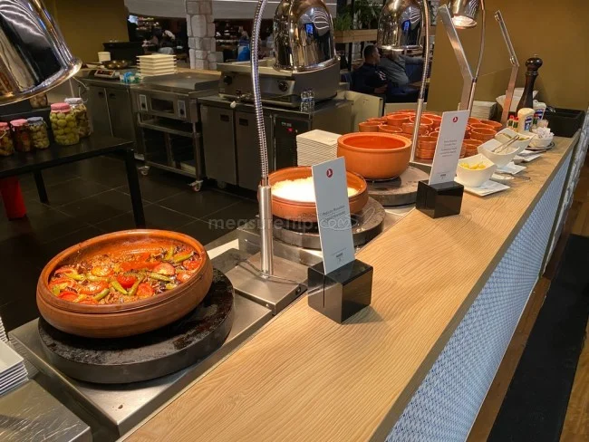 ターキッシュエアラインズ ラウンジ - Miles＆Smiles Lounge ＠イスタンブール新国際空港