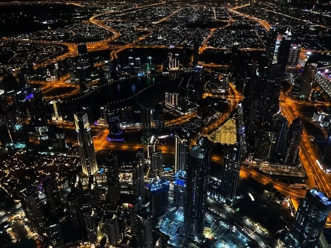 世界一高い超高層ビル「Burj Khalifa - ブルジュ・ハリファ」【ドバイ観光】