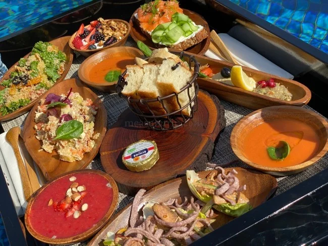 アルマハデザートリゾート 超豪華な食事はオールインクルーシブ！