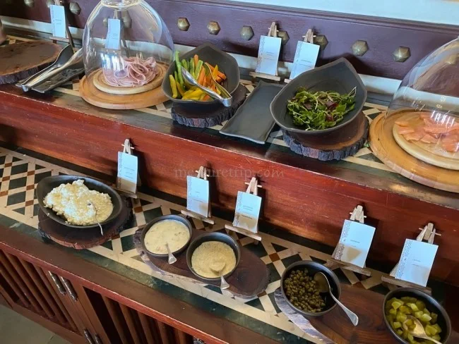 アルマハデザートリゾート 超豪華な食事はオールインクルーシブ！