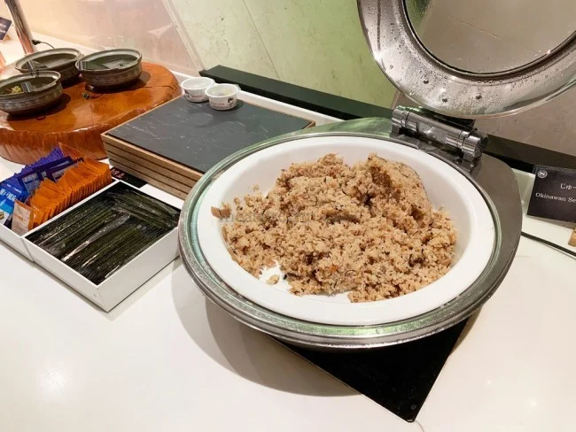 朝から沖縄料理!シェラトン沖縄サンマリーナリゾート朝食ビュッフェ