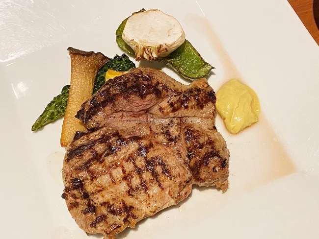 シェラトン沖縄サンマリーナリゾート レストランでのディナー食事代