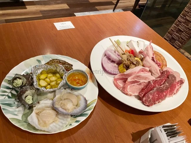 シェラトン沖縄サンマリーナリゾート レストランでのディナー食事代