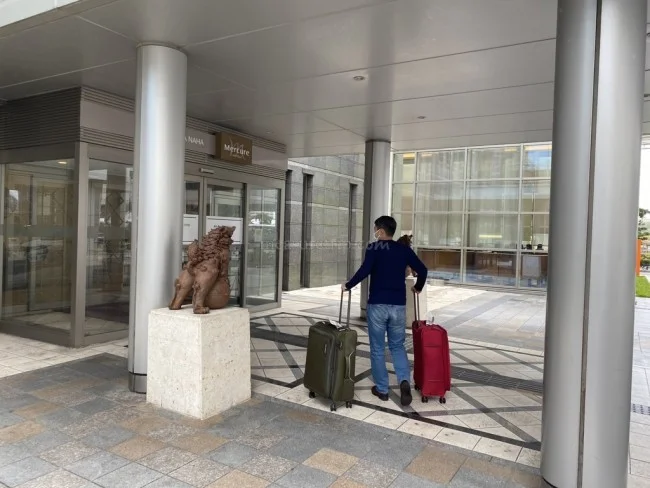 [新型コロナもう大変！冬のリッツカールトン沖縄旅行記6] 沖縄・那覇空港に到着。シャトルバスでレンタカーを借りに行こう！